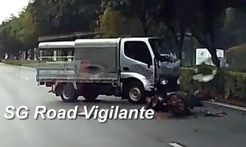 Man dies after lorry skids across TPE and hits two motorcycles
