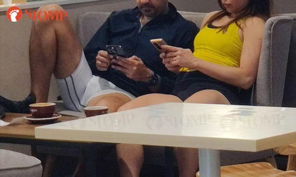 Stomper put off by man who put his foot on seat at cafe in Paya Lebar: 'It's unhygienic'