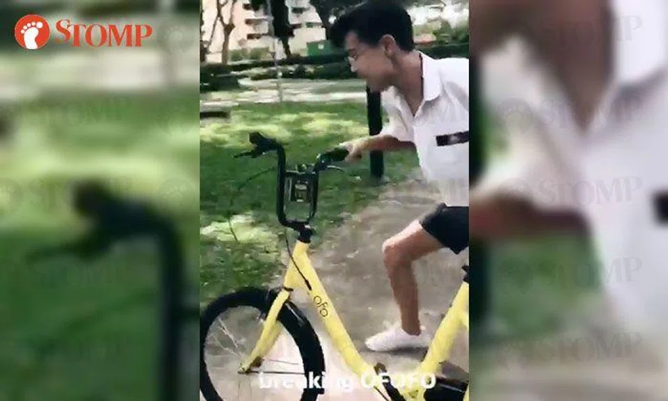 Student think it's cool to abuse ofo bicycle like that