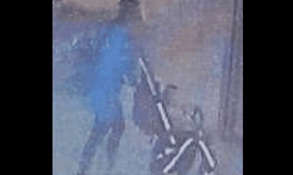 Police looking for woman who took 2 phones that couple left at VivoCity's charging kiosk