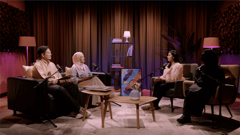 Ms Siti (far right) sharing the challenges she faced.