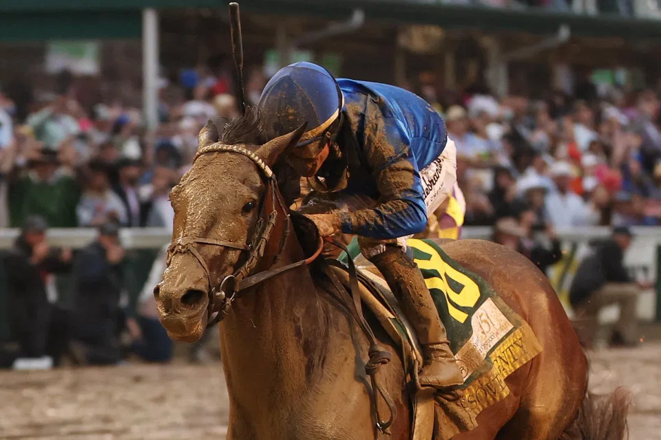 The Bill Mott-trained Sovereignty (Junior Alvarado) landing the spoils in the Grade 1 Kentucky Derby (2,000m) at Churchill Downs on May 3.