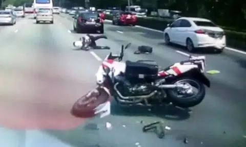 TP officer taken to hospital after getting thrown off bike in PIE ...