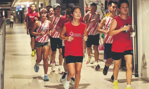nearly 100 runners move training indoors marina square