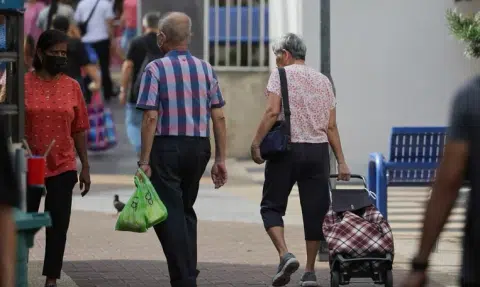 850,000 S'poreans to get cash under Assurance Package Seniors' Bonus