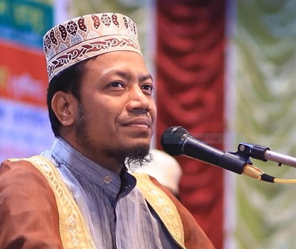 Amir Hamza is reportedly involved with a pro-Al-Qaeda terrorist organisation in Bangladesh, Ansar al-Islam.