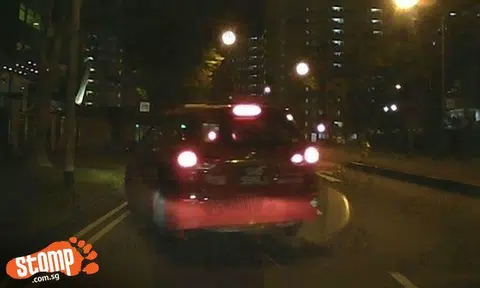 Watch how cabby of SHD5916J cuts into Stomper's lane without signalling and stops abruptly at Jurong West St 91