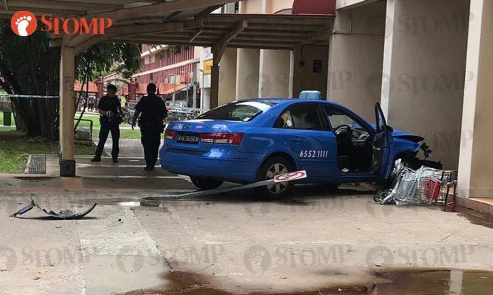ComfortDelGro driver, 62, taken to hospital after accident with another cab at Toa Payoh taxi stand