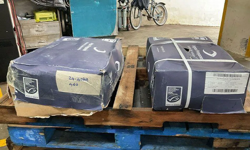 Carton of Patagonian Toothfish with original label removed (left) vs with original label (right). PHOTO: SFA