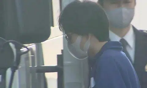 Bai Peixuan was arrested by local police on Nov 6 in Narita, Japan. PHOTO: NTV_NEWS/YOUTUBE