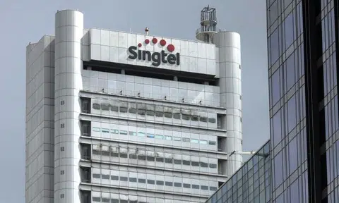Man claims he was charged for unanswered calls overseas, Singtel says charges are valid
