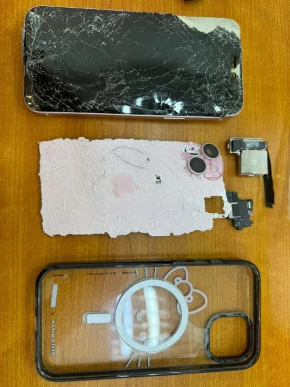 D took his ex's phone and damaged it while they were quarrelling. 