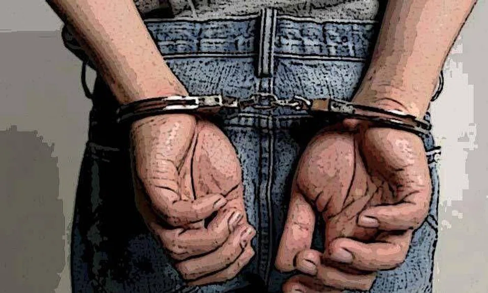 Man arrested after snatching handphone from taxi driver in Jurong West
