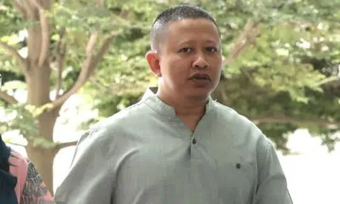 Jail for ex-auxiliary cop who threw bullet in air, loaded it into gun and accidentally fired near colleague