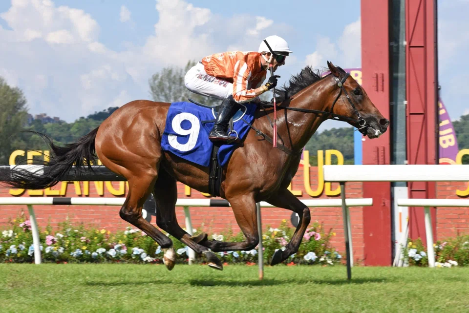 Pacific Vampire (Carlos Henrique) posting his first Malaysian victory in the Supreme A race (1,200m) at Sungai Besi on April 20.