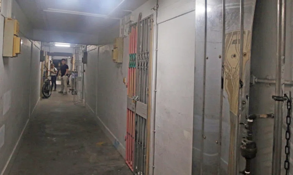 After taking drugs, a man fatally slapped his two-year-old daughter, then he and his wife burned the body in a metal pot to destroy the evidence. Photo: Shin Min Daily News