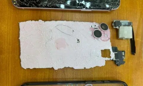 She breaks his heart, he breaks her phone: Poly student allegedly ambushed by ex-GF's family