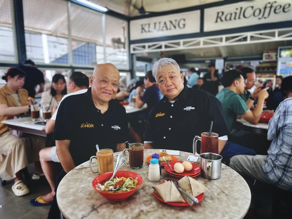 Cousins Lim Jit Chen (left) and Lim Jit Tong are third-generation co-owners of Kluang Rail Coffee.