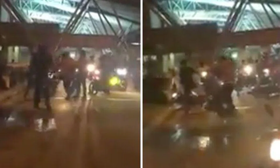 Motorists exchange blows in brawl at JB customs
