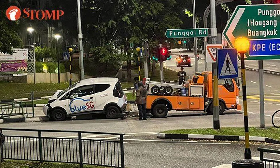 Driver arrested for drink driving after BlueSG car skids and crashes into Punggol road divider