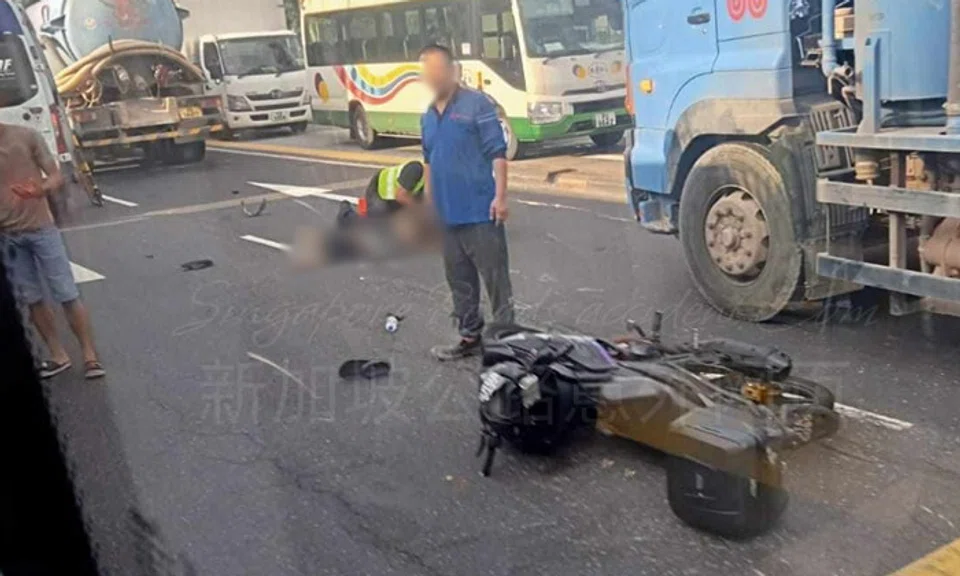 24-year-old motorcyclist dies after accident with lorry at Woodlands ...