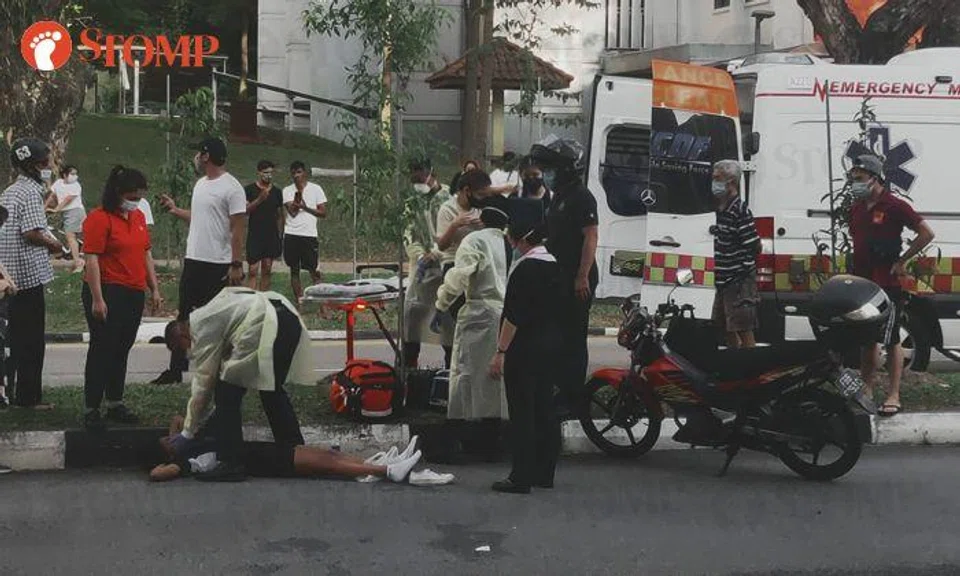 15-year-old girl taken to hospital after accident with car in Bedok
