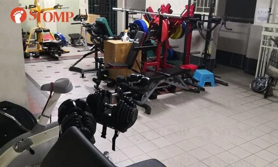 Woodlands resident turns lift lobby into 'personal gym'