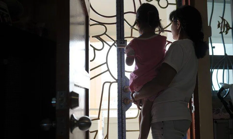  More expat spouses forced to leave country after divorce, some even have to leave their children behind
