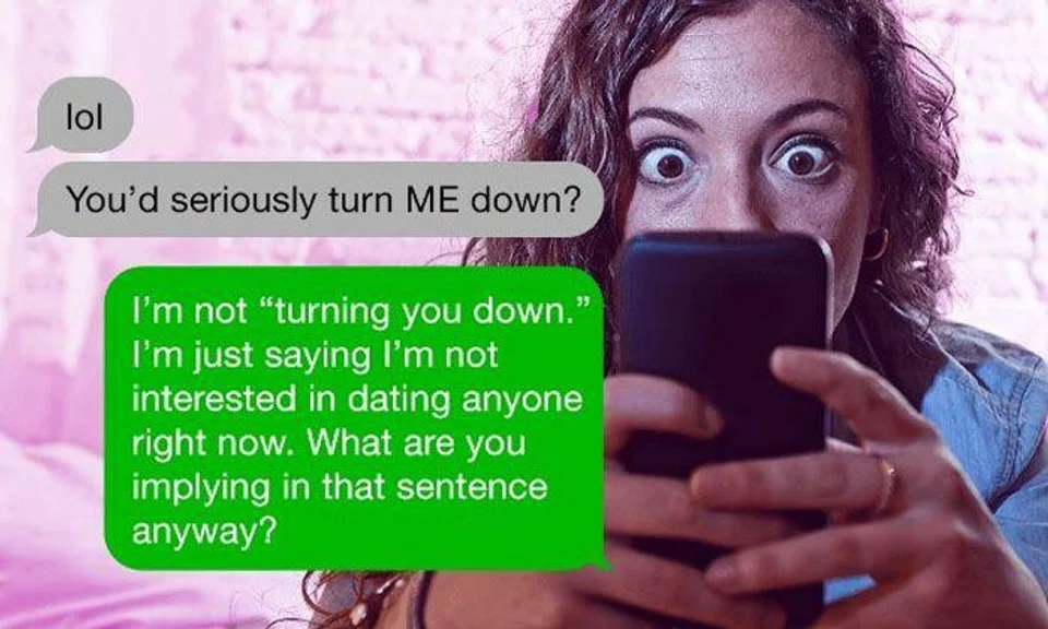 Girl goes on insane rant after getting rejected by guy over text | STOMP