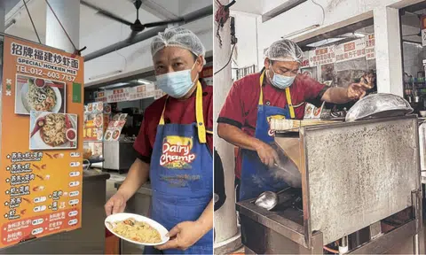 Singapore-style fried hokkien mee