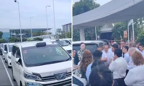 Changi Airport cabbies stop work to protest reduced income due to mini-buses taking their passengers