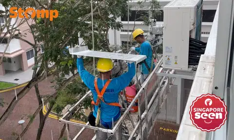 Pasir Ris resident praises migrant workers for toiling in heavy downpour