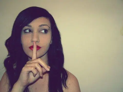 5 ways to kill the awkward silence on a date