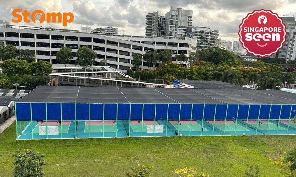 pickleball courts at jurong play grounds so noisy
