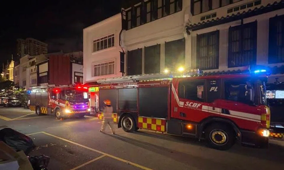 Boat Quay restaurant fire: Two tables of diners escape without settling $100 bill