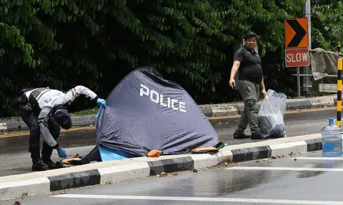 29-year-old motorcyclist dies after accident with lorry in Bukit Timah