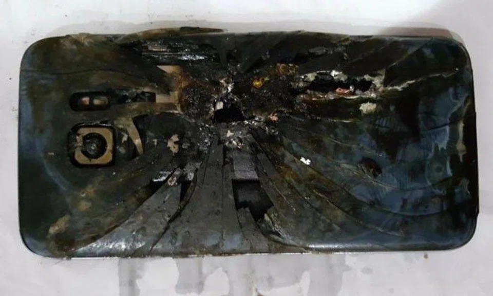 Now, there are reports of Samsung S7 Edge phones exploding