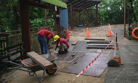On Thursday morning, the area was still cordoned off while workers made final inspections of the floor panels. ST PHOTO: MARK CHEONG