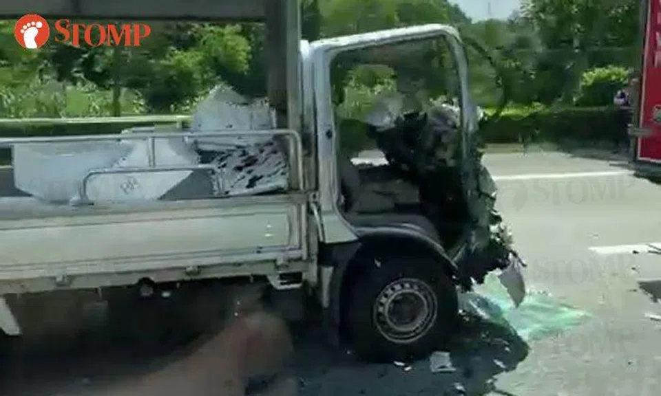 59-year-old man taken to hospital after accident involving 2 lorries on SLE
