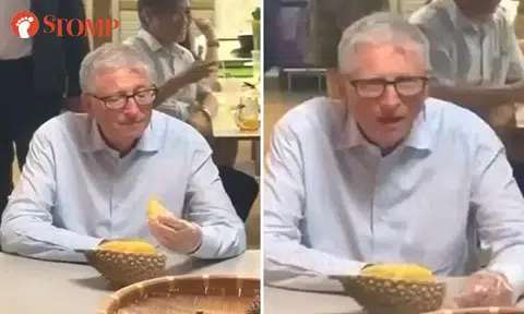 Bill Gates struggles to eat durian at Newton Food Centre