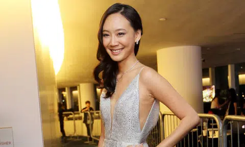 Friends thought Julie Tan met something 'dirty' after she suffered high fever and 'pain all over'