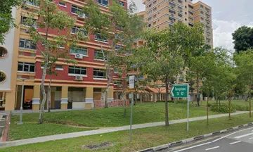 Man pastes note insulting Islam and leaves suspected pork at Tampines flat doorstep, gets arrested