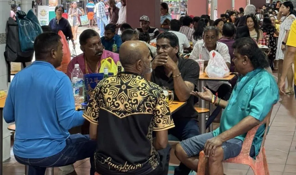 The food centre is crowded in the evenings and on weekends.