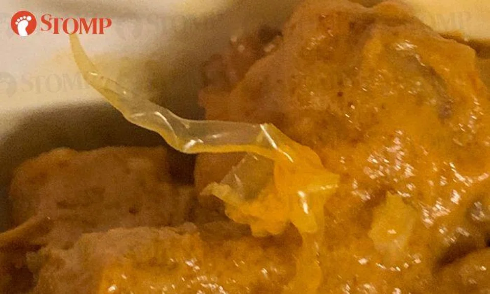 KFC investigating after diner finds piece of plastic in curry rice bowl