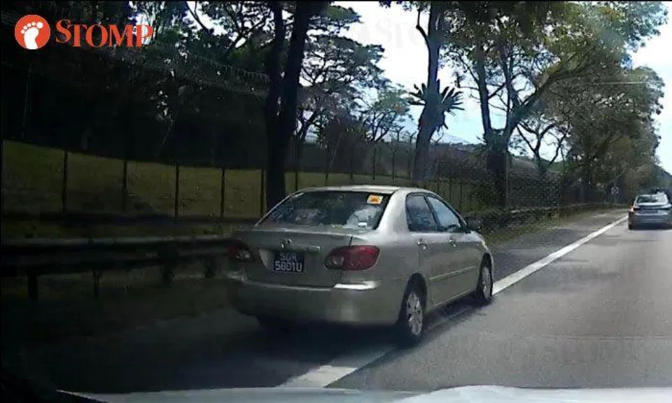 Driver causes near-accident by cutting in front of car from road shoulder along Mandai Avenue