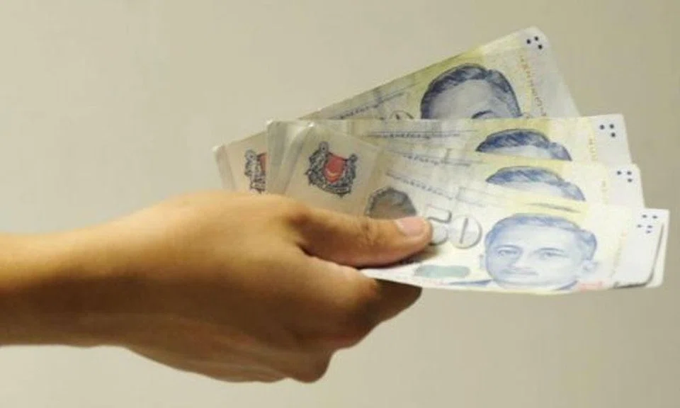 victim give money mule $29k after getting scammed my 'mas officer'