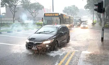 driver donates $200 after splashing pedestrian along bendeemer road