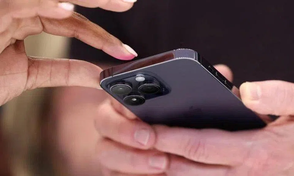 Sumiati knew that the victim had penned down the PIN and user ID linked to the account in a notebook left on a table.