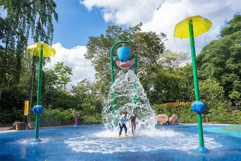 The Jacob Ballas Children’s Garden is open to children up to 14 years old, with the waterplay area specifically designed for kids aged two to 12. 