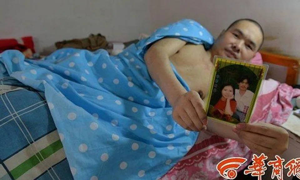 Shaanxi woman divorces paralysed husband and marries his friend -- but it's not what you think